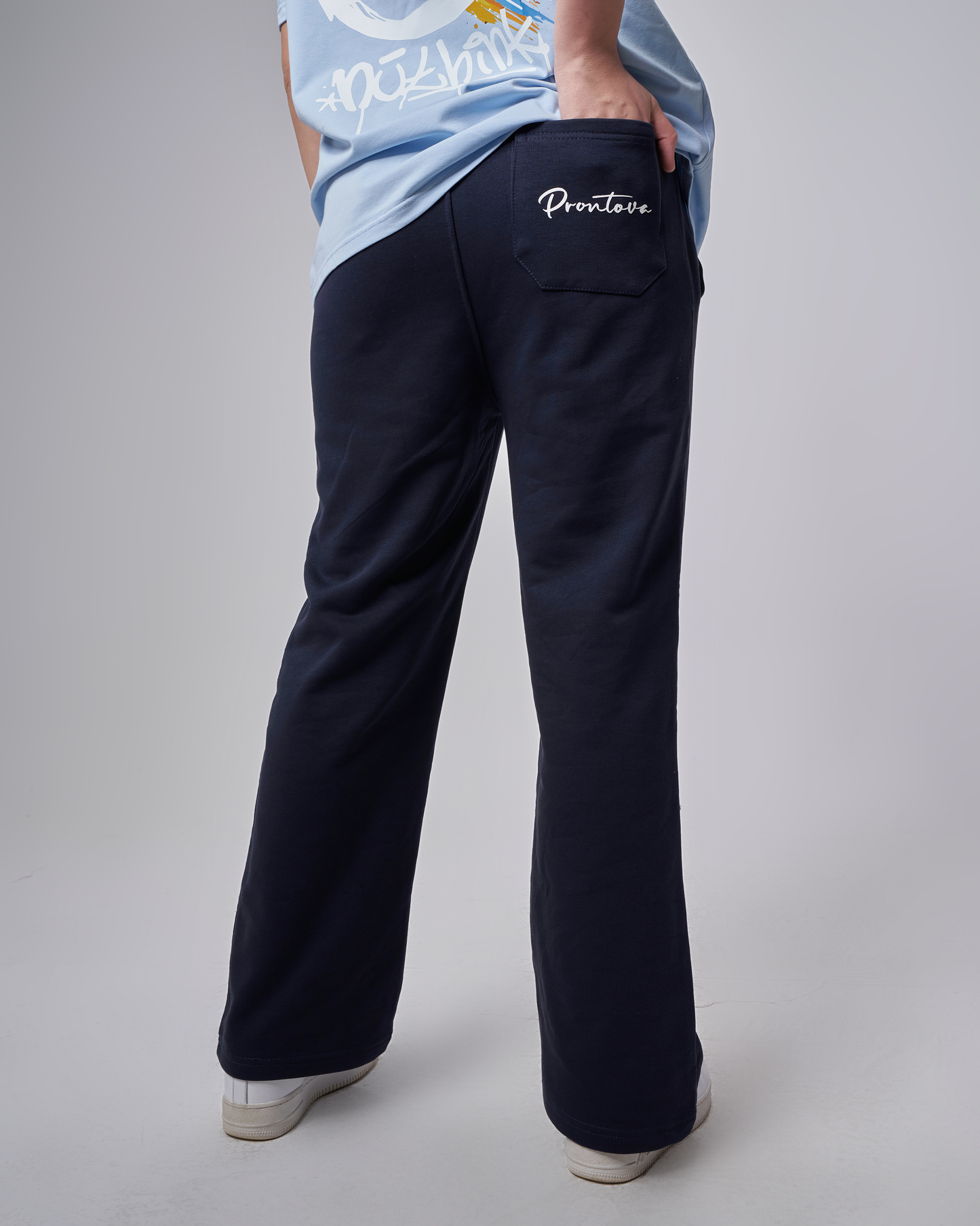 Sweat pants
