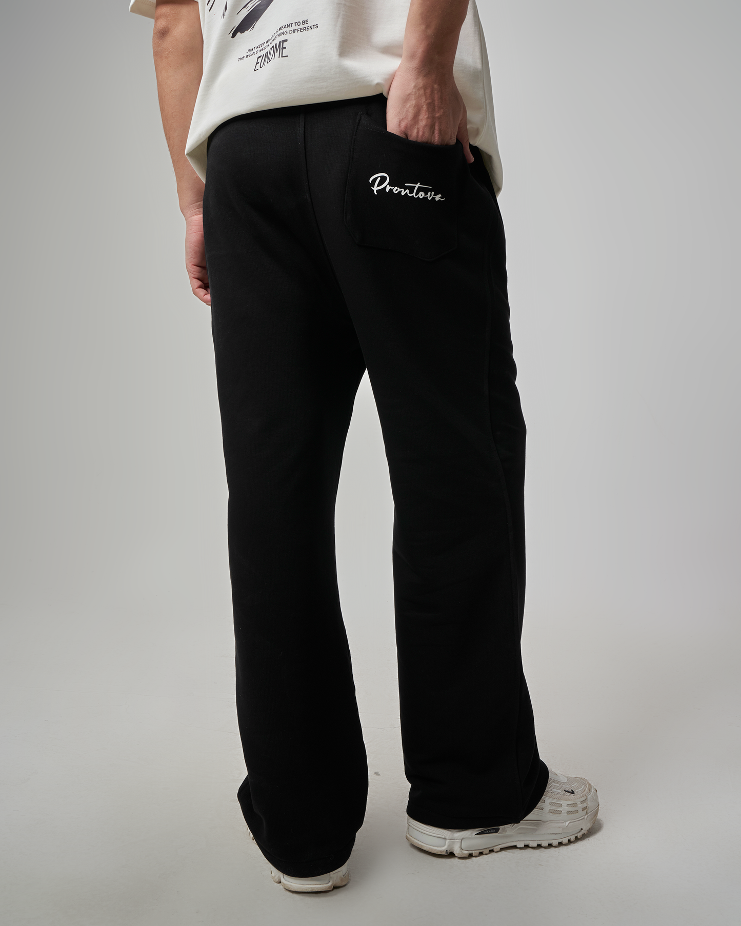 Sweat pants